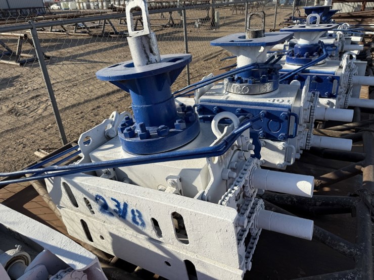 6-reedy-3m-2-3/8-dbl-manual-blowout-preventer,-charted-image-2