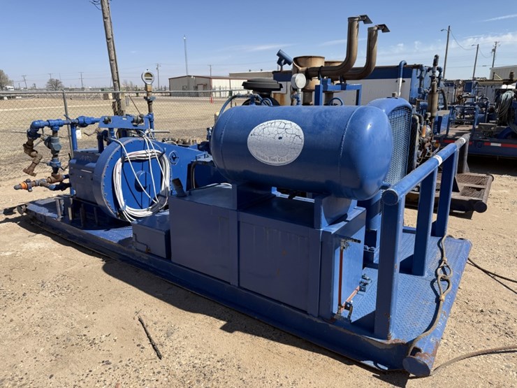 gardner-denver-tee-5k-wp-triplex-well-service-pump-p/b-detroit-6v71-240hp,-skidded-image-2