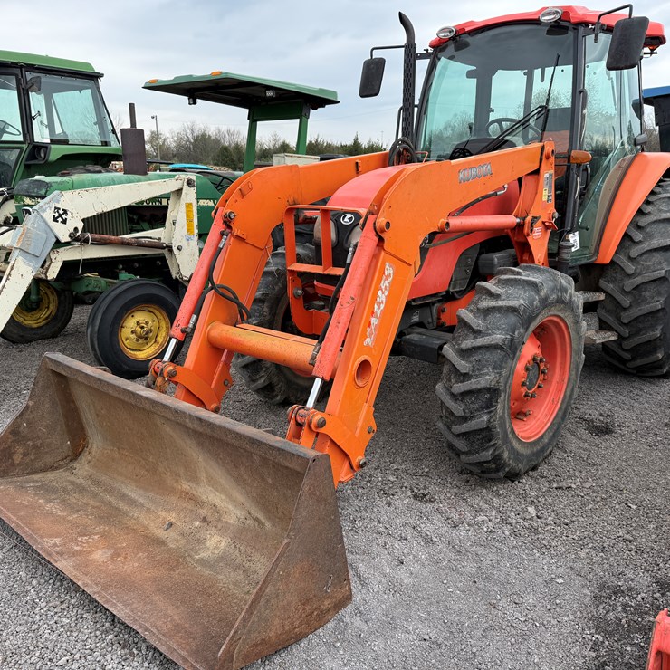 KUBOTA M8540