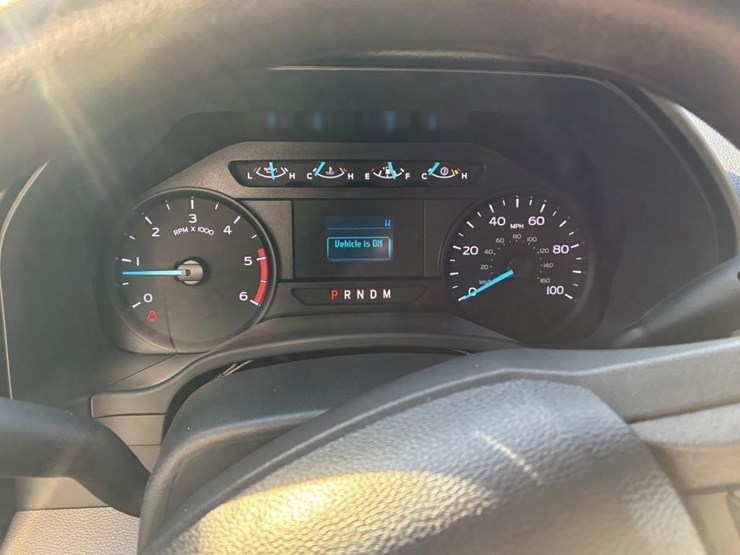 2022-ford-f450-xl-image-16