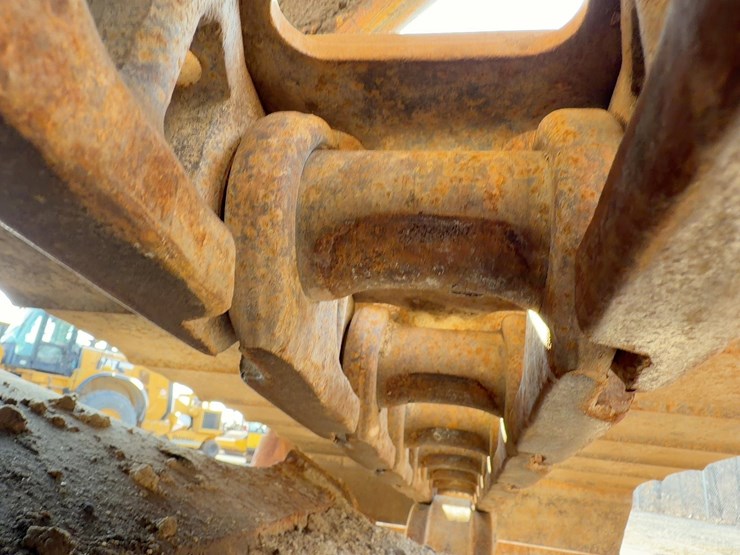 2009-komatsu-pc228us-lc-3e0-image-20