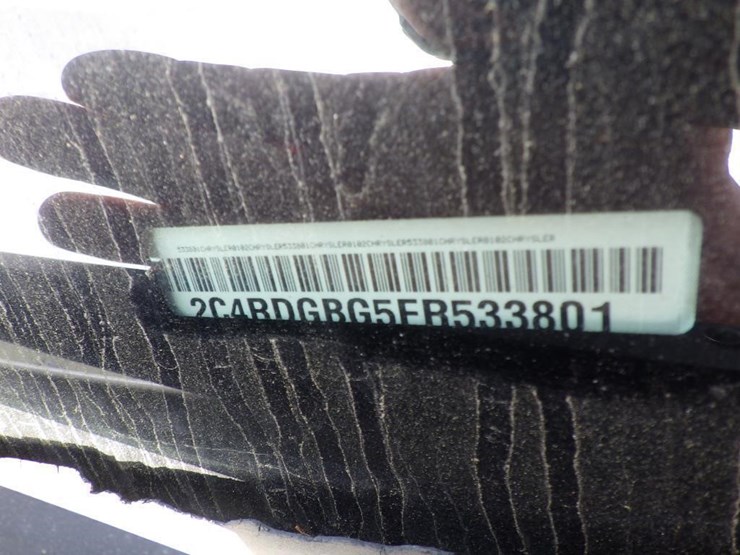 2015-dodge-grand-caravan-image-15