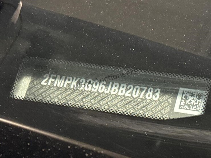 2018-ford-edge-se-image-15