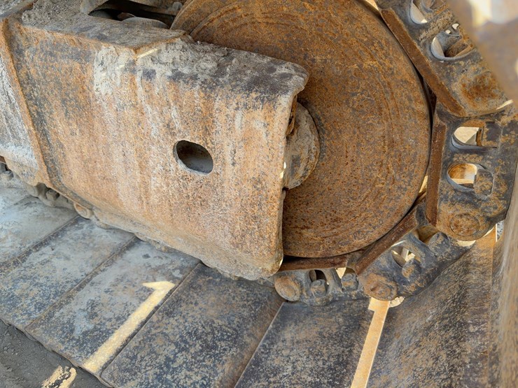 2009-komatsu-pc228us-lc-3e0-image-18