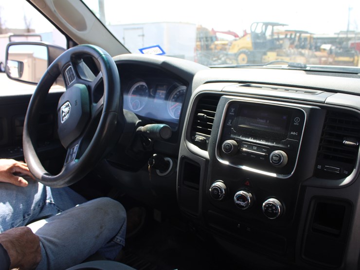 2014-dodge-ram-1500-image-6