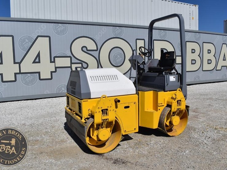 2010-benford-2010sd-image-9