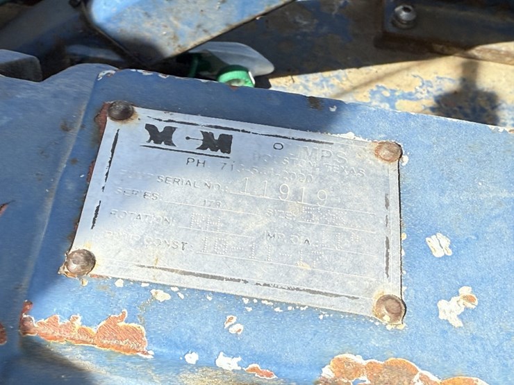 2018-caterpillar-c18-image-16