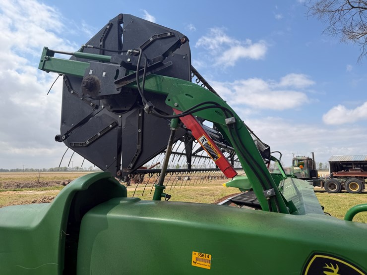 2017-john-deere-630fd-image-35