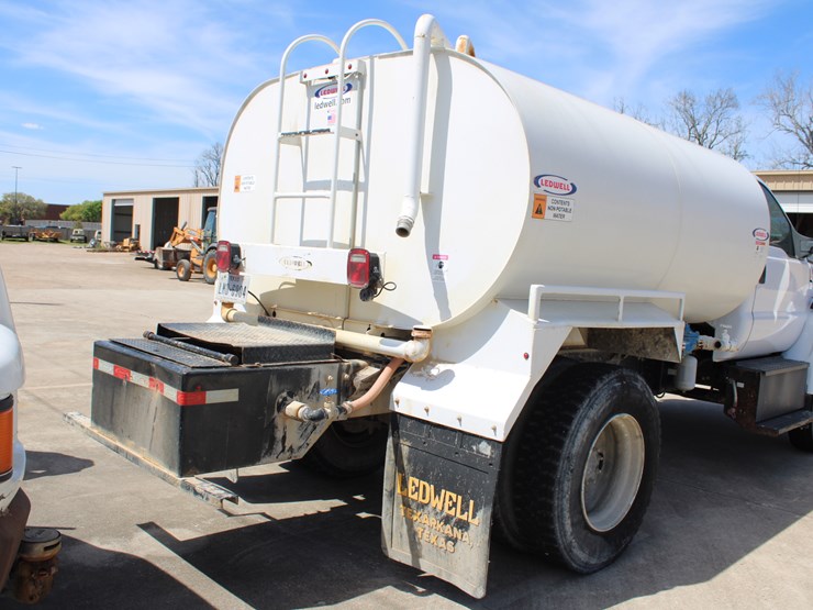 2018-ford-f750-image-4