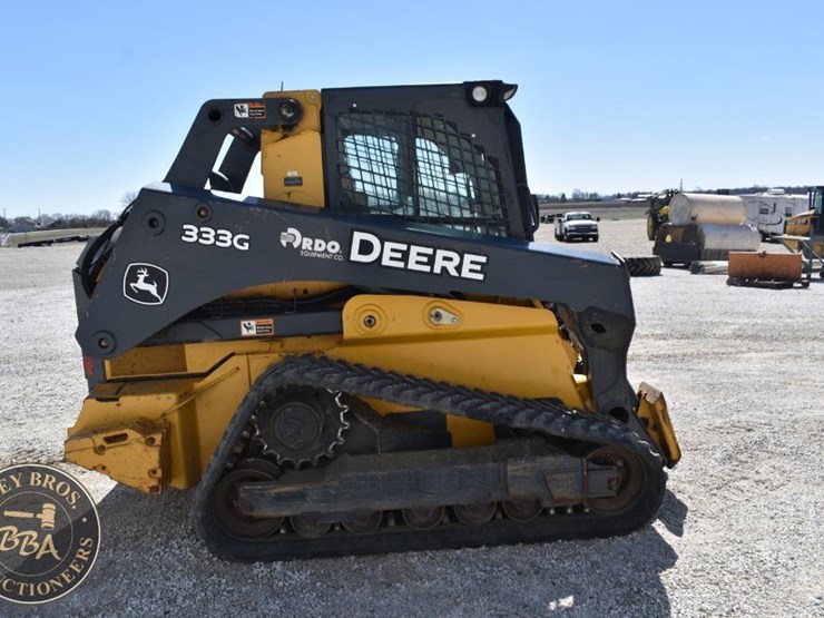 2019-deere-333g-image-6