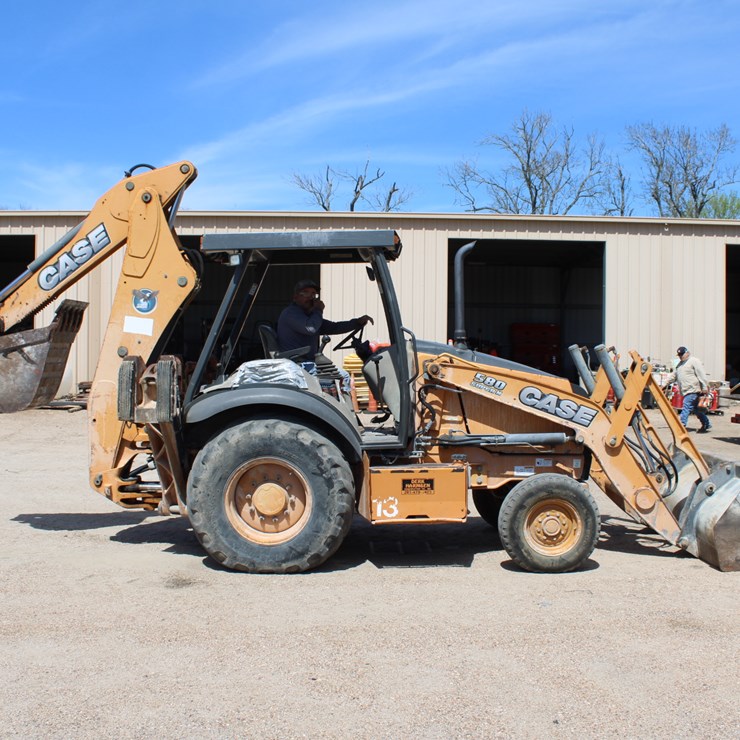 #2632 • 2012 CASE 580SN2D Backhoe