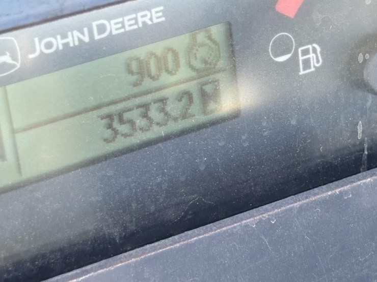 2018-deere-210lep-image-61