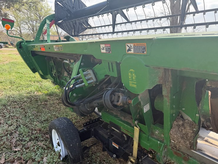 2017-john-deere-630fd-image-46