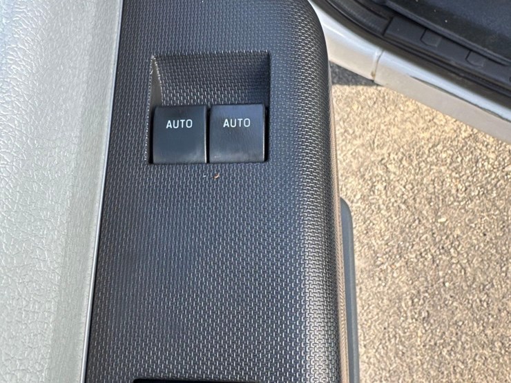 2016-ford-f350-image-16