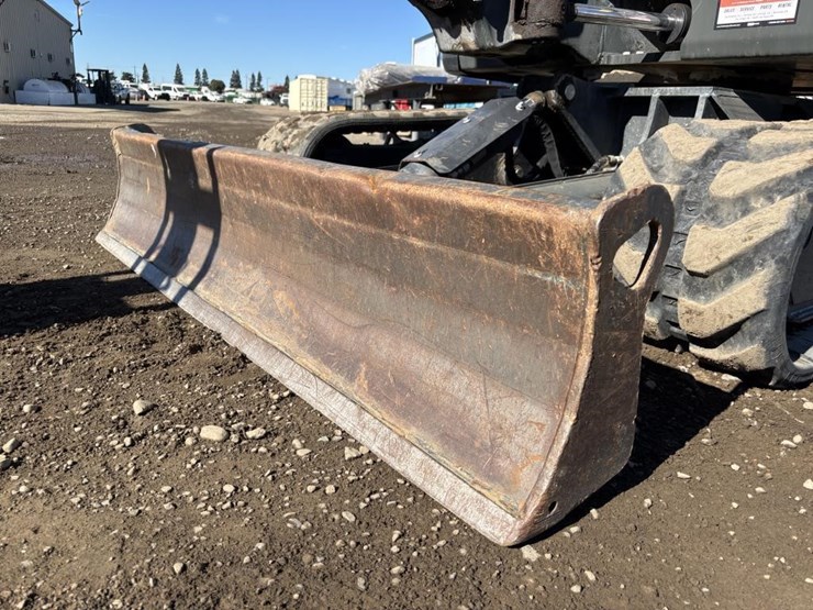 2022-bobcat-e42-image-9