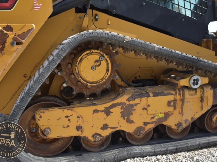 2023-caterpillar-259d3-image-39