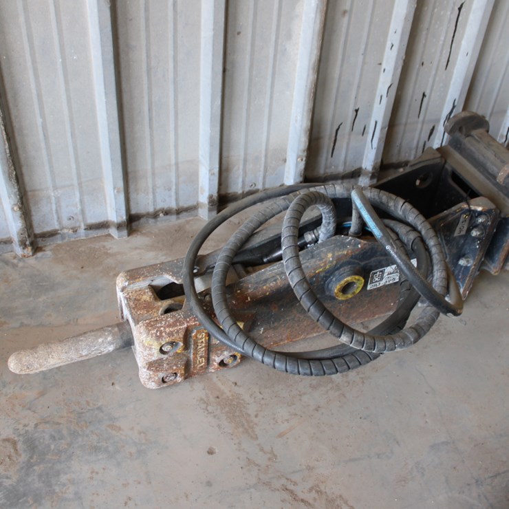 #4015 • Stanley Hydraulic Hammer