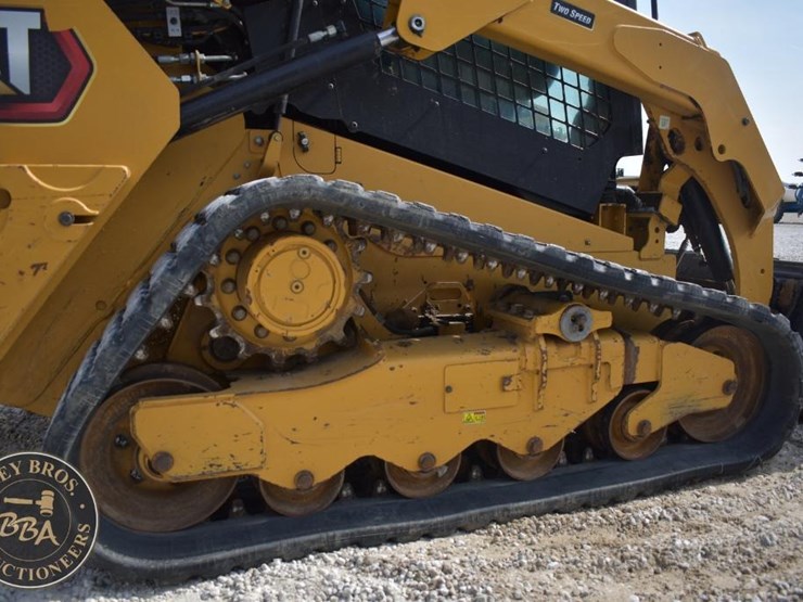 2022-caterpillar-259d3-image-36