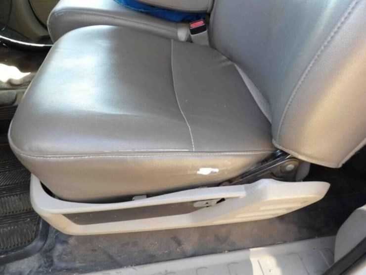 2008-ford-f250-image-12