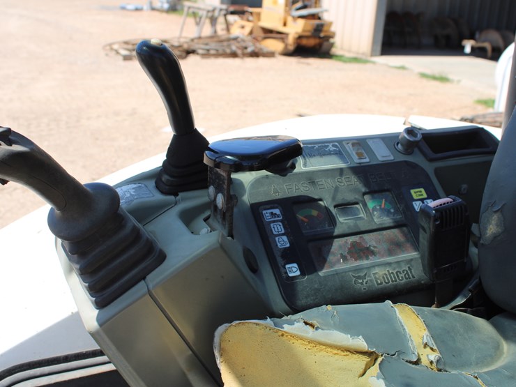 2012-bobcat-e42-image-7