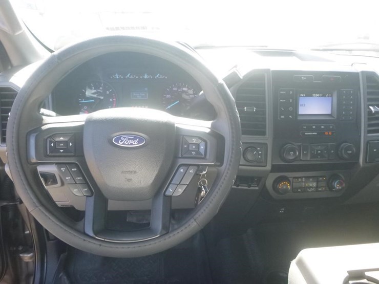 2020-ford-f350-image-14