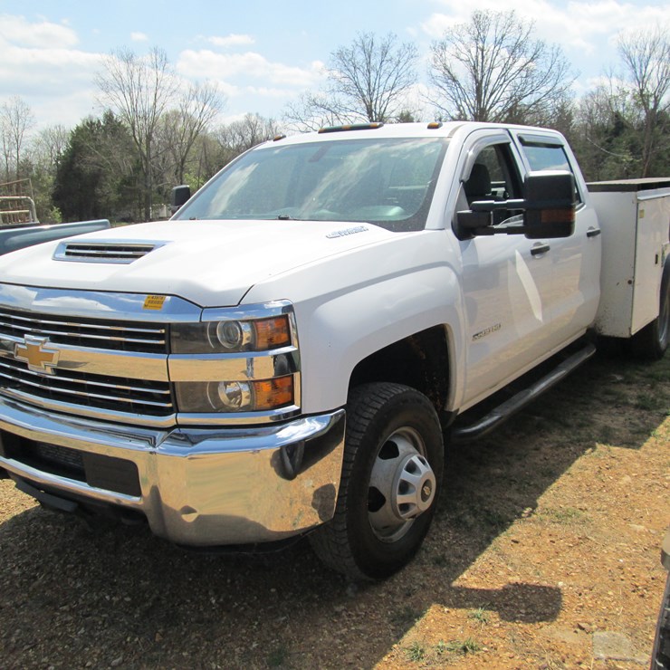 2017 CHEVROLET 3500HD
