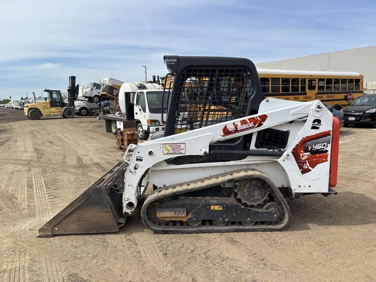 2021-bobcat-t450-image-5