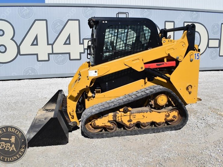 2017-caterpillar-259d-image-10