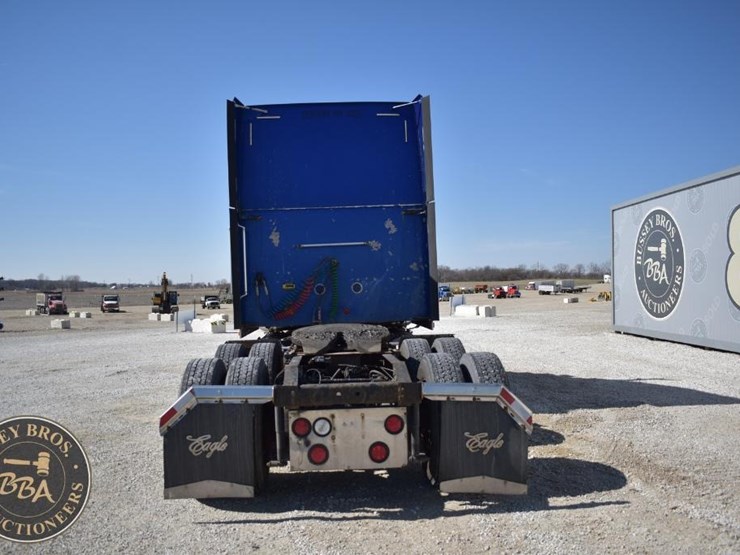 1998-international-9300-image-10