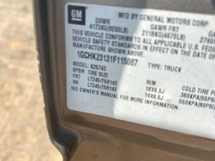 2001-chevrolet-2500hd-image-48