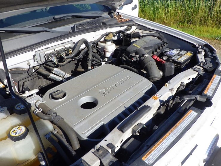 2009-ford-escape-image-11