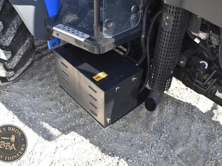 2023-new-holland-workmaster-120-image-28