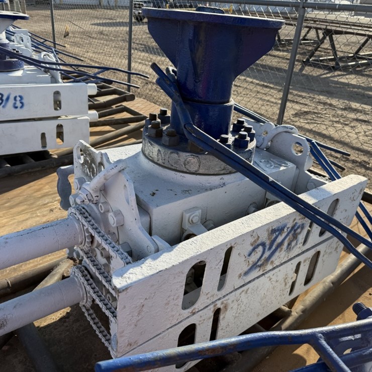 6 REEDY 3M 2-7/8 DBL MANUAL BLOWOUT PREVENTER, CHARTED