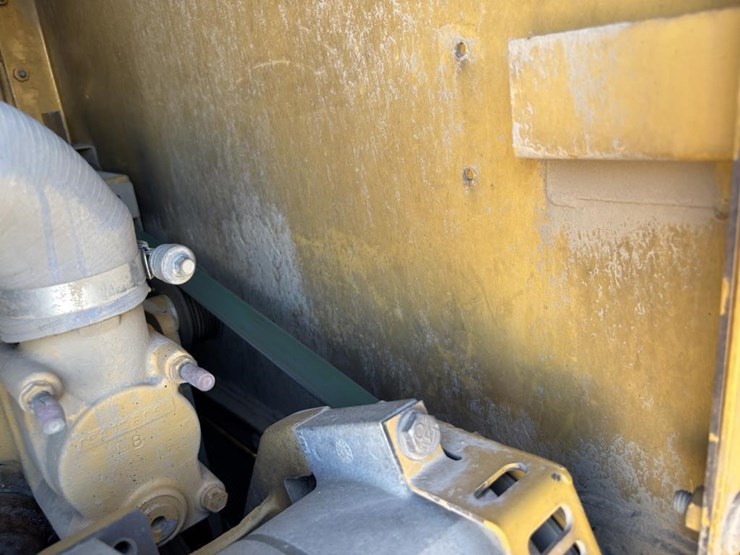 2006-caterpillar-143h-image-83