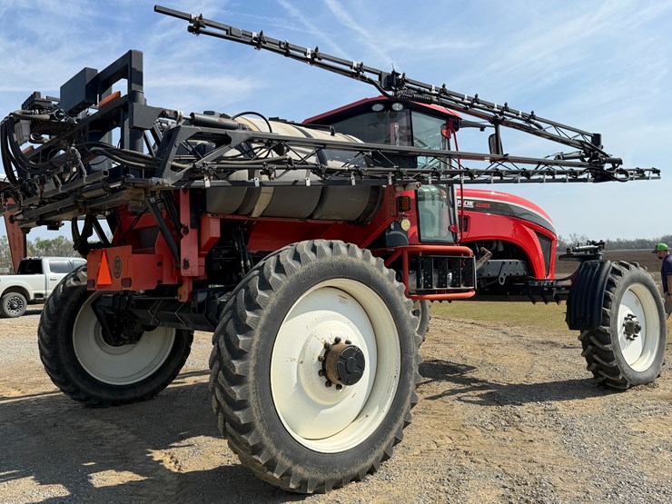 2011-apache-as1020-image-3