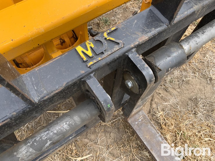 2023-jcb-542-70ags-4x4x4-telehandler-w/fork-attachment-image-15