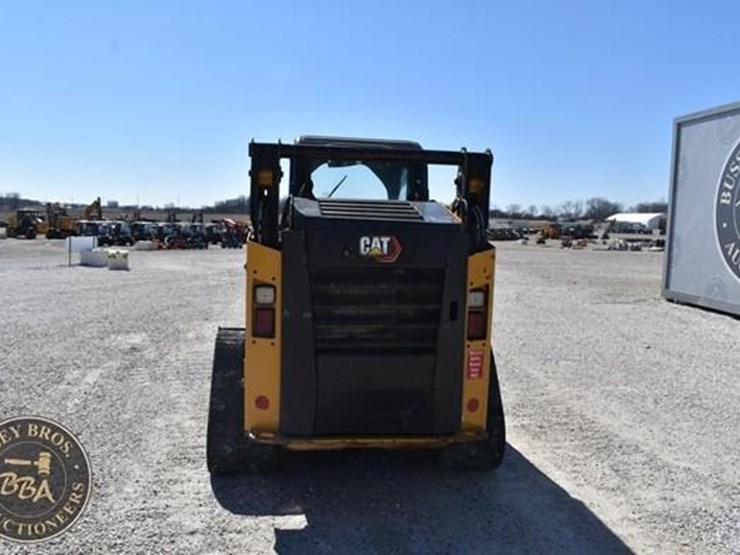 2023-caterpillar-259d3-image-15