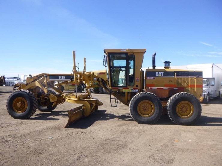 2005-caterpillar-143h-image-5