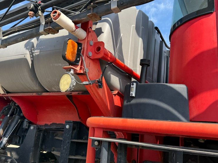 2011-apache-as1020-image-66