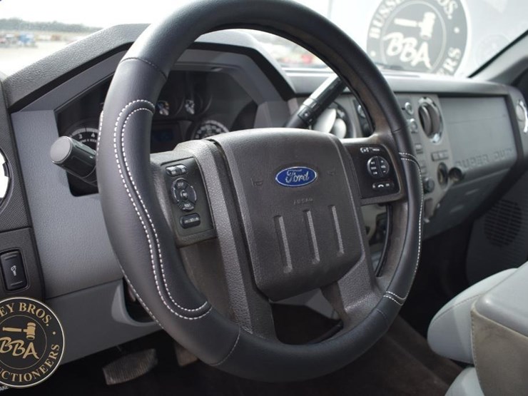 2014-ford-f250-sd-xlt-image-35