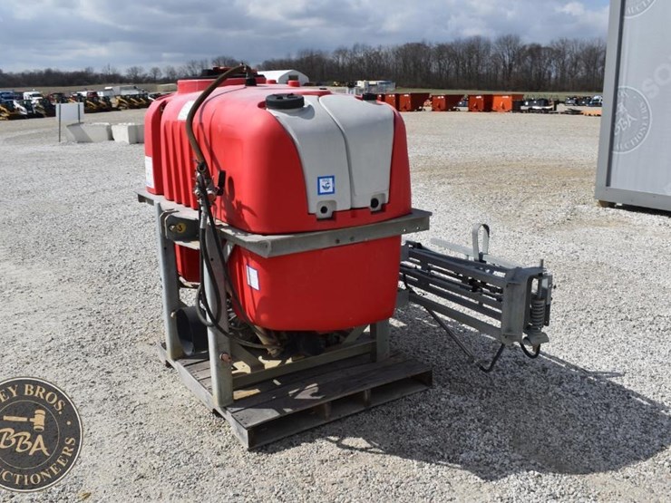 3pt-sprayer-200-gallon-42649-image-7