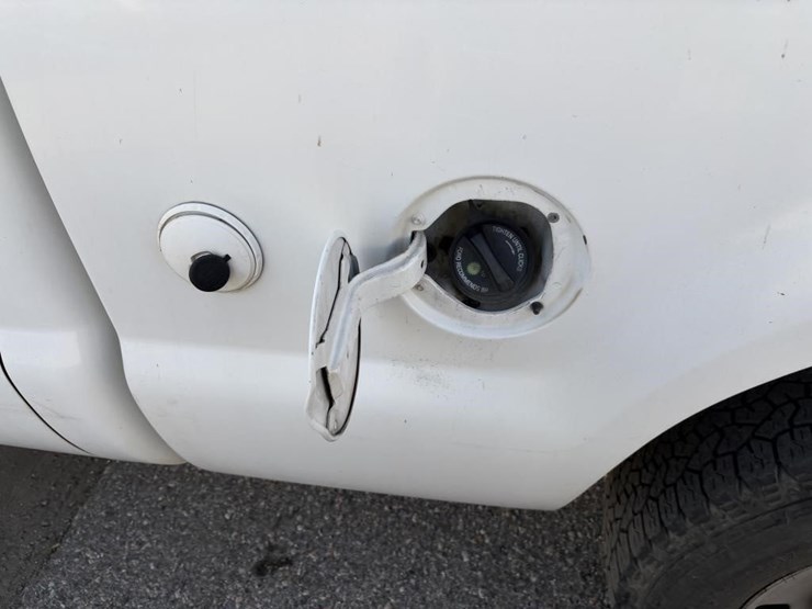 2006-ford-f250-image-34