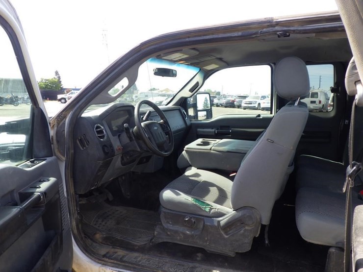 2015-ford-f350-image-5