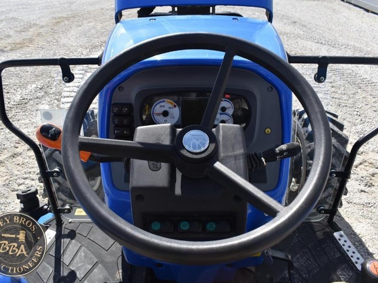 2023-new-holland-workmaster-120-image-39