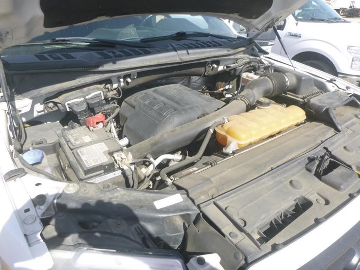 2015-ford-f150-image-13