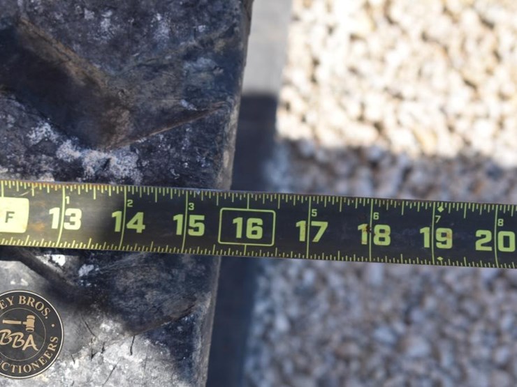 2023-caterpillar-259d3-image-49