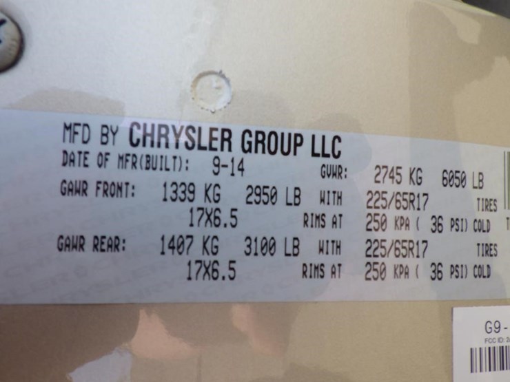 2015-dodge-grand-caravan-image-16