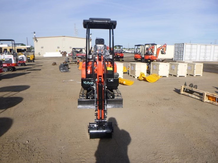 2025-tpm-20khydraulic-excavator-image-6