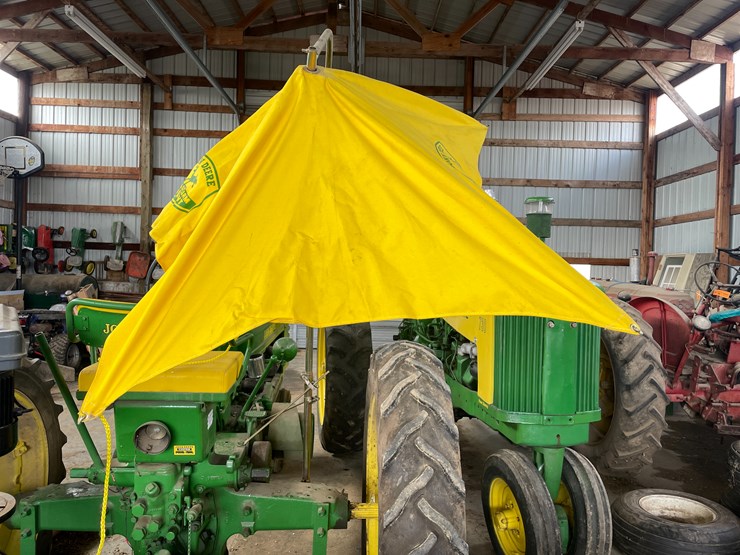 1952-john-deere-b-image-32