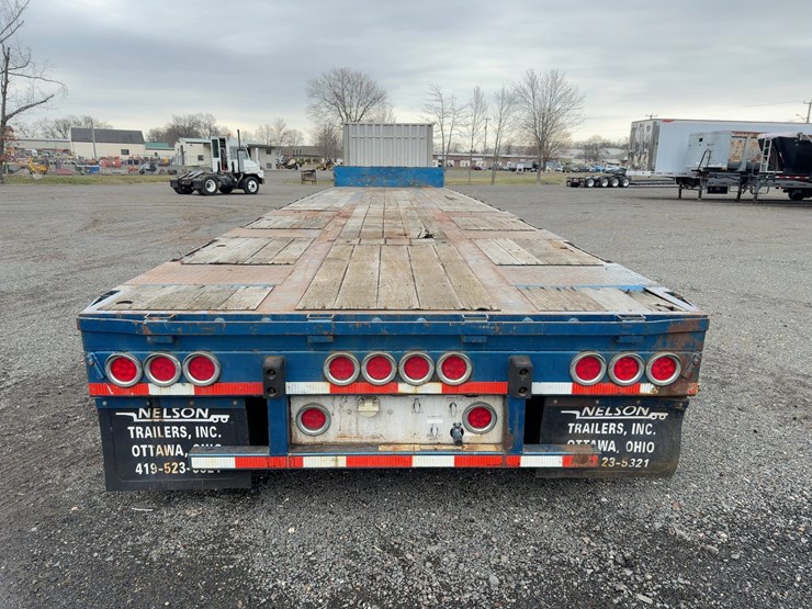 2000-nelson-arta-40f-48'-tri/a-stepdeck-trailer-image-4